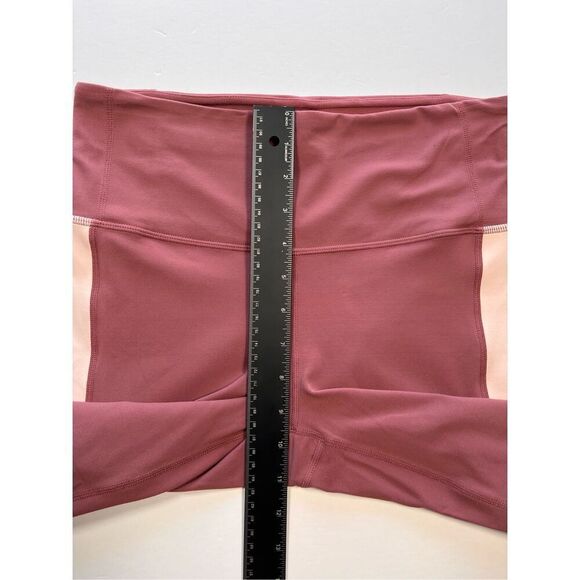 Athleta Exhale Capri 7/8 Legging Crushed Berry Size Medium EUC SheerMesh Detail - Picture 7 of 10